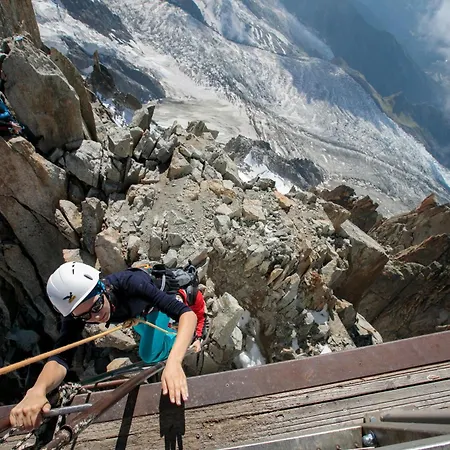 Grand Roc - Ancolies 017 - Happy *