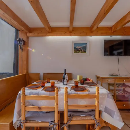 Appartamento Grand Roc A17 - 150m From Slopes, View, Parking & Wifi - Happy Chamonix